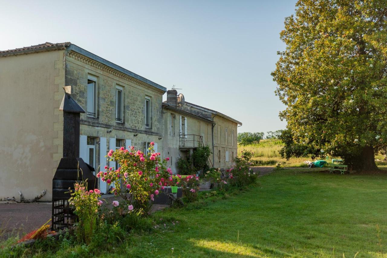 Chambre d'hôte vintage au Château Camponac Bourg-sur-Gironde Exterior foto