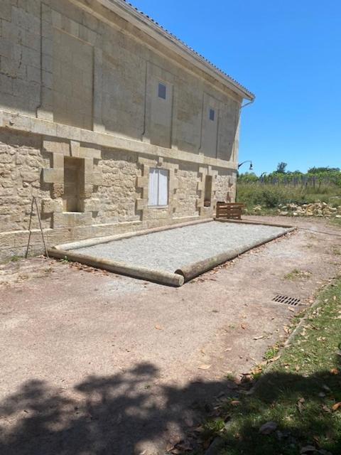 Chambre d'hôte vintage au Château Camponac Bourg-sur-Gironde Exterior foto